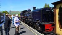 327 Nordwales, Fahrt mit der Welsh Highland Railway, Gegenzug