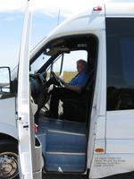 Chauffeur Dave beim warten