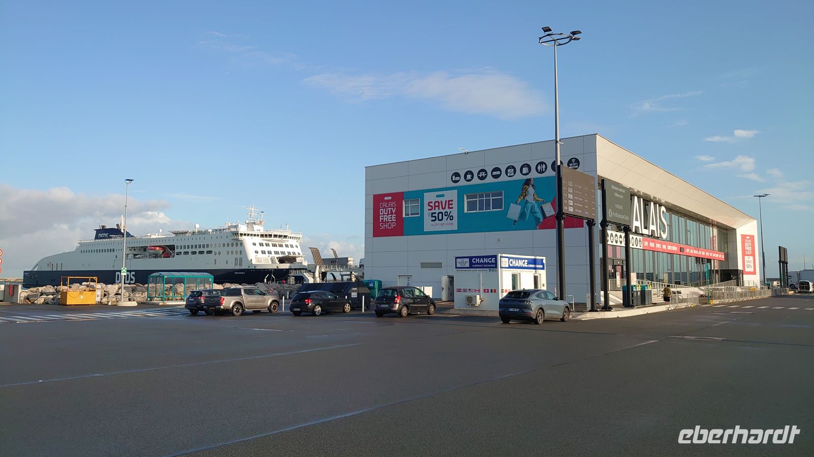 4 Im Fährhafen