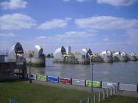 Themsebarriere bei Woolwich