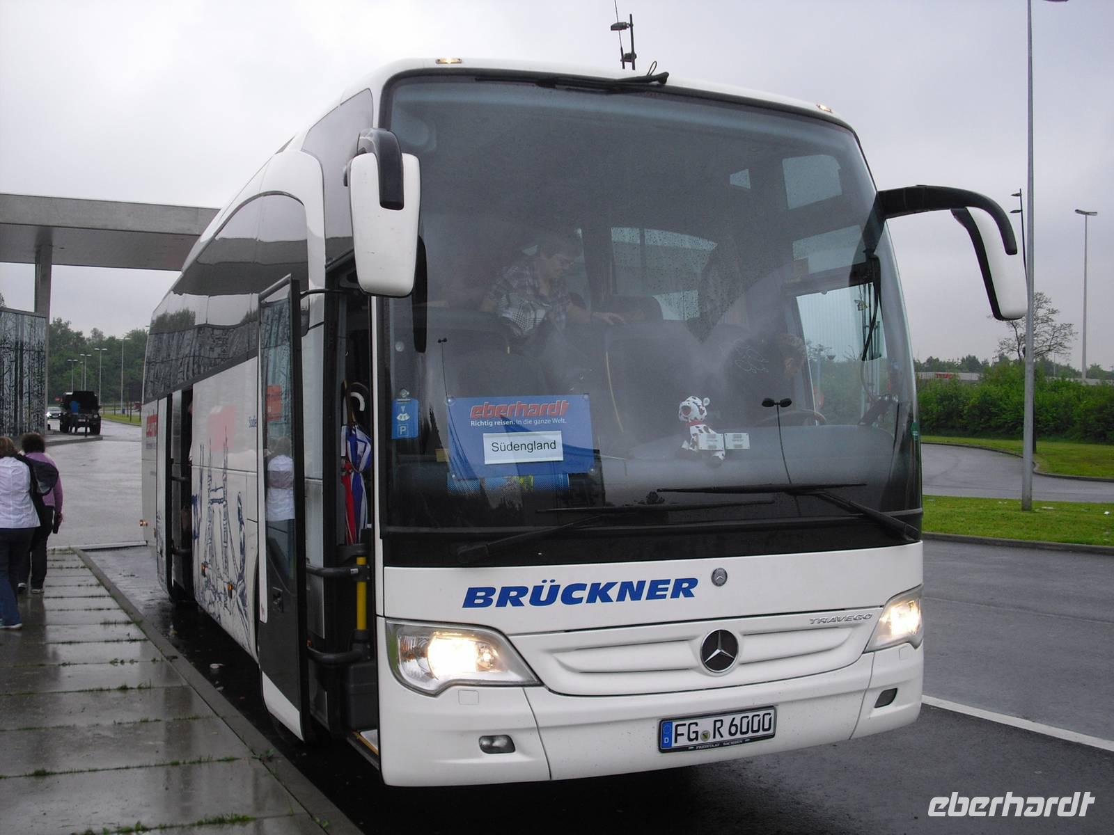 Mit dem Reisebus nach und durch Südengland