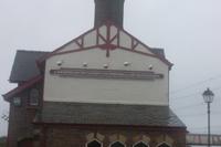 Längstes Bahnhofsschild der Welt 