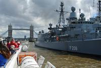 Ein deutsches Marineschiff zu Besuch in London