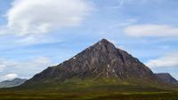 399 Highlands, der Hirte am Eingang des Glen Coe