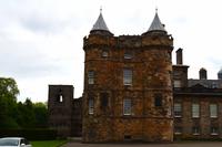 485 Edinburgh, Palace of Holyroodhouse und Abbeyruine