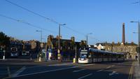515 Edinburgh, Haymarket Terrace mit neuer Straßenbahn