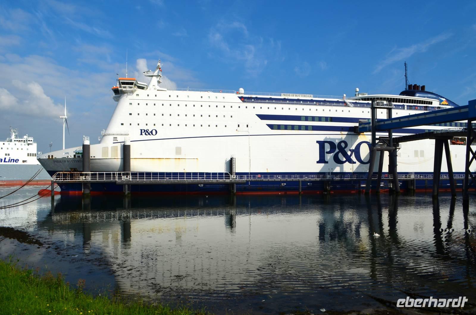 560 The Pride of Rotterdam