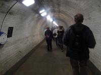 Tief unter der Themse