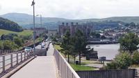 Nein, nicht näher heranzukommen. Gut, dann eben noch ein Foto von der Brücke hinüber zum Conwy Castle.