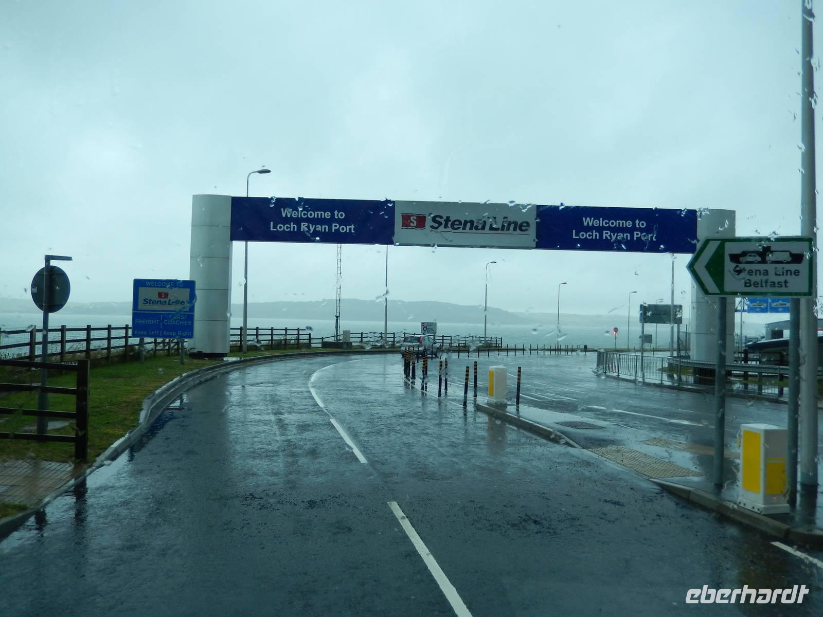 Der Hafen ist erreicht. Wo bleibt die Fähre nach Belfast?