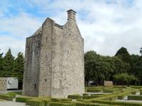 Wohin man schaut... überall kleine Schlösser und Burgen. Auch im Phoenixpark in Dublin