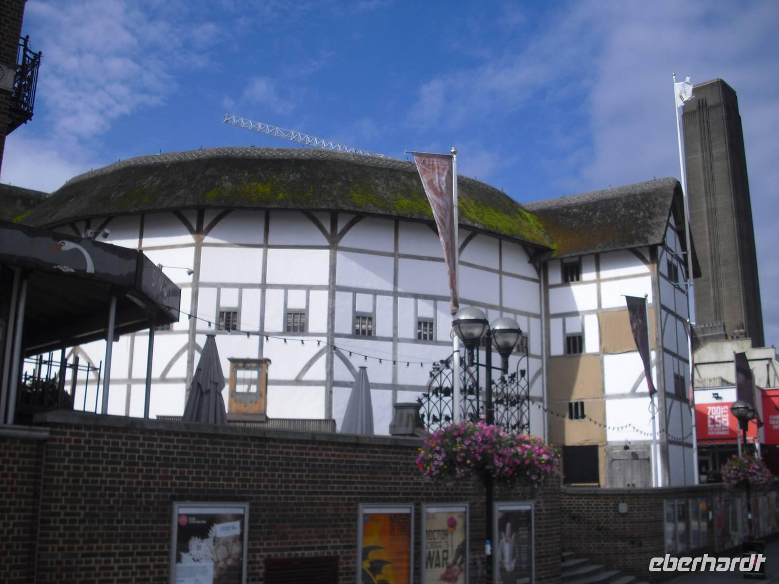 Globe Theatre in Southwark - London