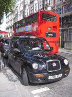 In London mit Bus oder Taxi unterwegs
