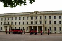 027 London, Apell der Guards