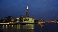 057 London, Themseufer mit Shard Tower und Rathaus