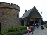 Alte Mauern hoch über Edinburgh
