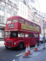 Alter roter Doppeldecker in London