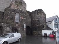 Conwy, altes Stadttor am Hafen