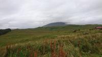 Eingang zum Glen Coe in Wolken