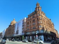 London. Harrods 