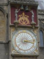 Uhr an der Kathedrale von Wells - außen -