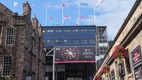 Zugang zur Esplanade, dem Edinburgh Castle und Austragungsort des Tattoo