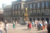 Brunnenfigur: Graf von Holland