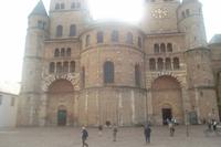 Fassade vom Dom St. Peter, Trier