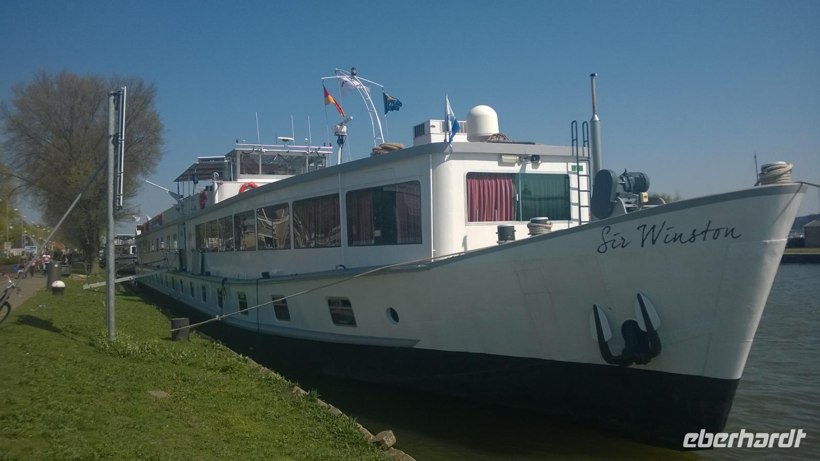 Einschiffung in Amsterdam: MS Sir Winston