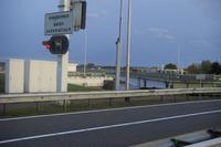 Drehbrücke am Abschlußdamm in Den Oever