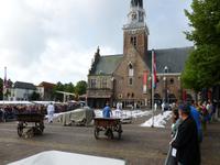 der Käsemarkt vor dem Rathaus