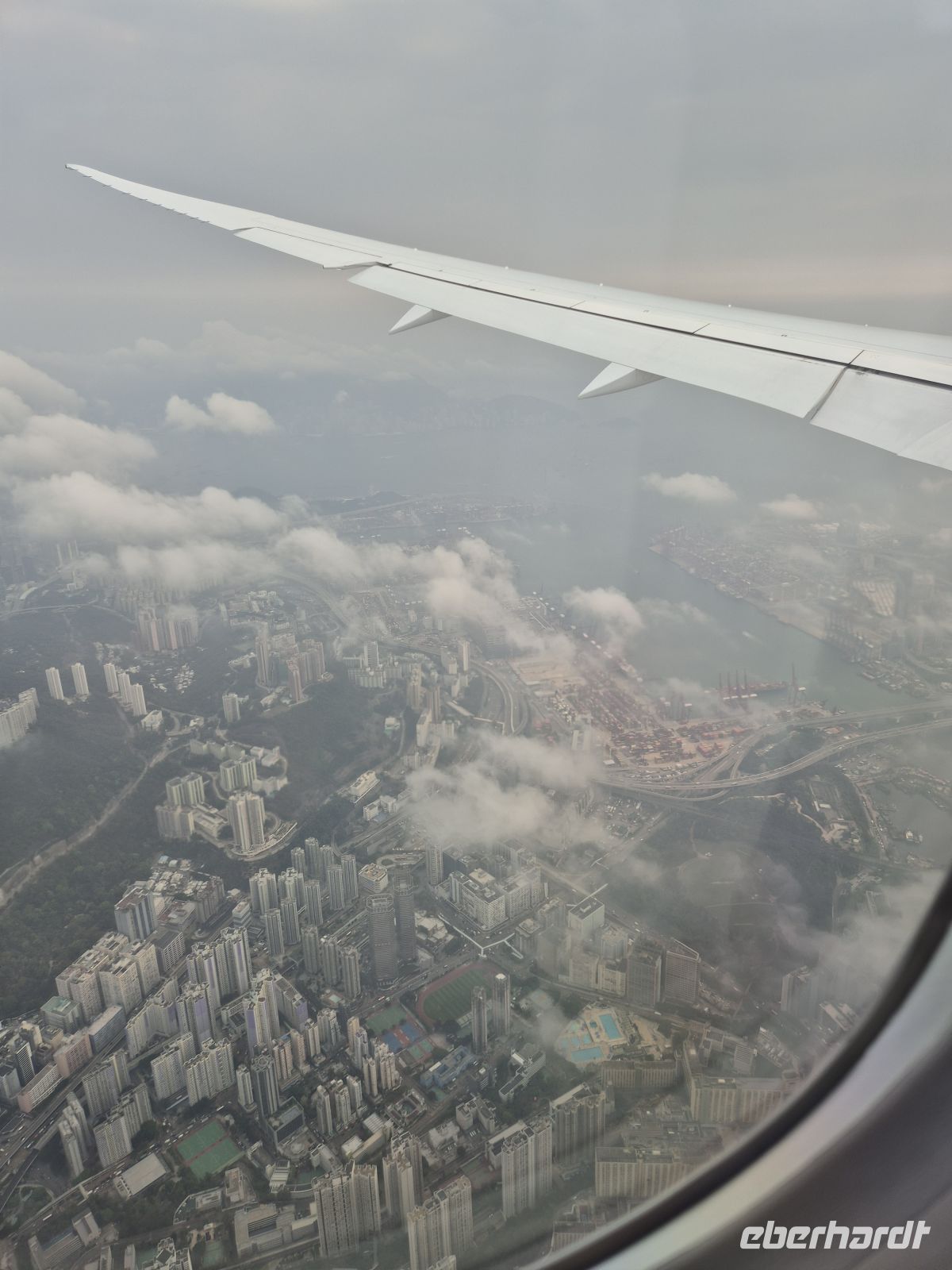 Anflug Hongkong &ndash; &copy;  (Eberhardt TRAVEL)