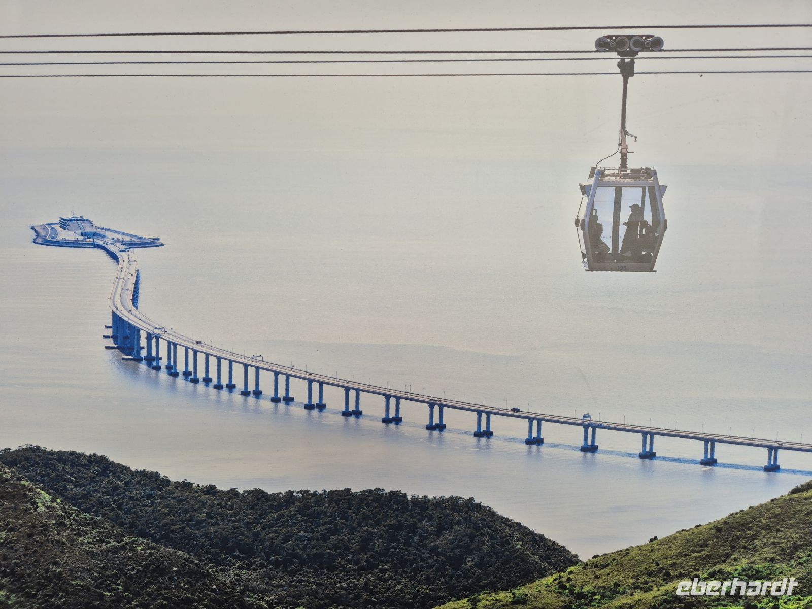Brücke und Tunnel nach Macau &ndash; &copy;  (Eberhardt TRAVEL)
