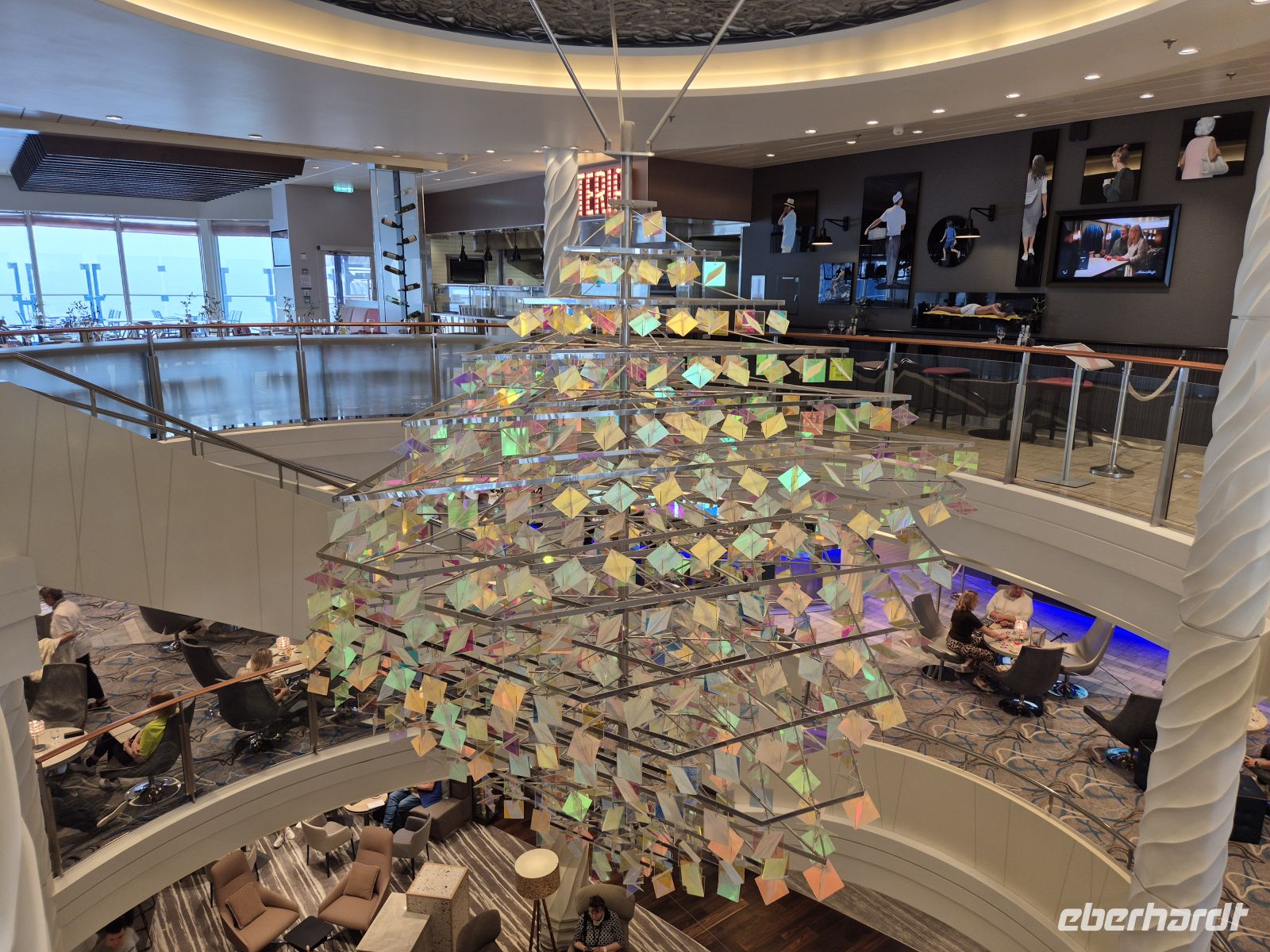 1. Seetag &ndash; &copy;  (Eberhardt TRAVEL)