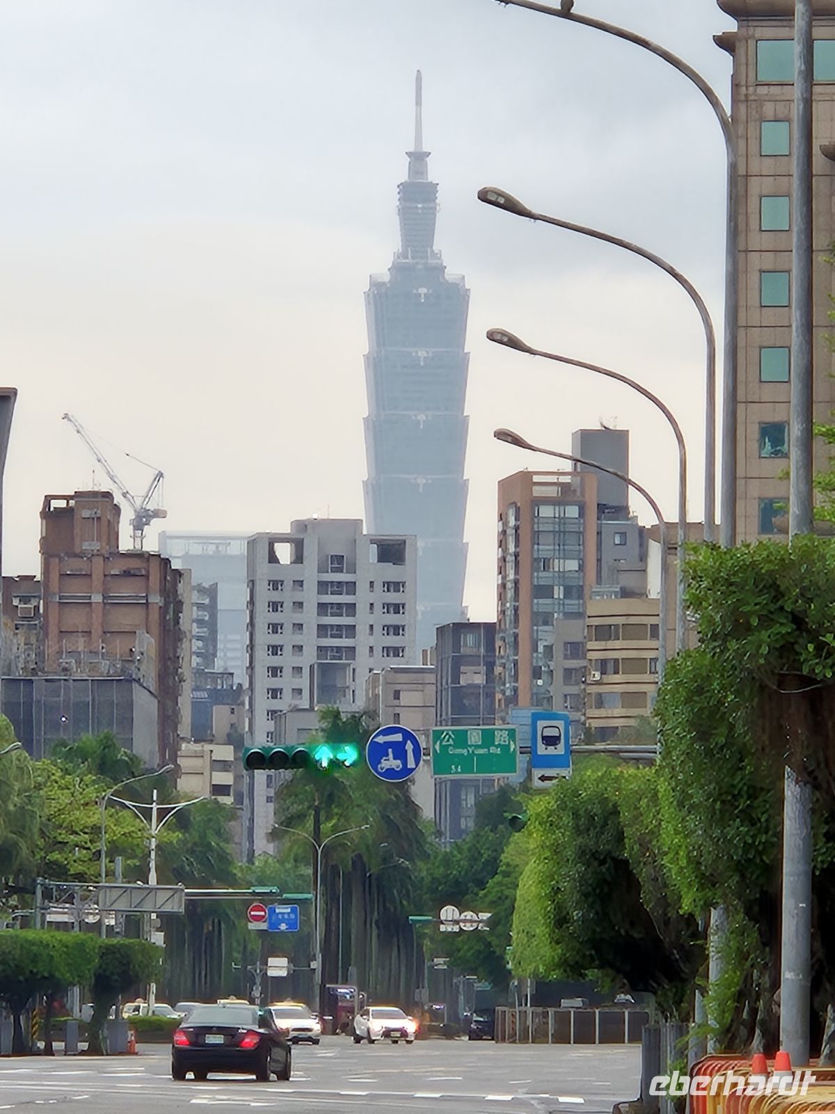 Blick zum Taipeh 101 &ndash; &copy;  (Eberhardt TRAVEL)