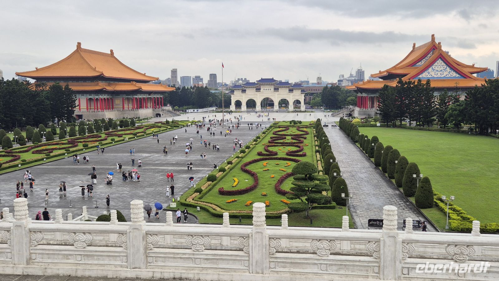 Taipeh, Chiang Kai-shek Memorial &ndash; &copy;  (Eberhardt TRAVEL)