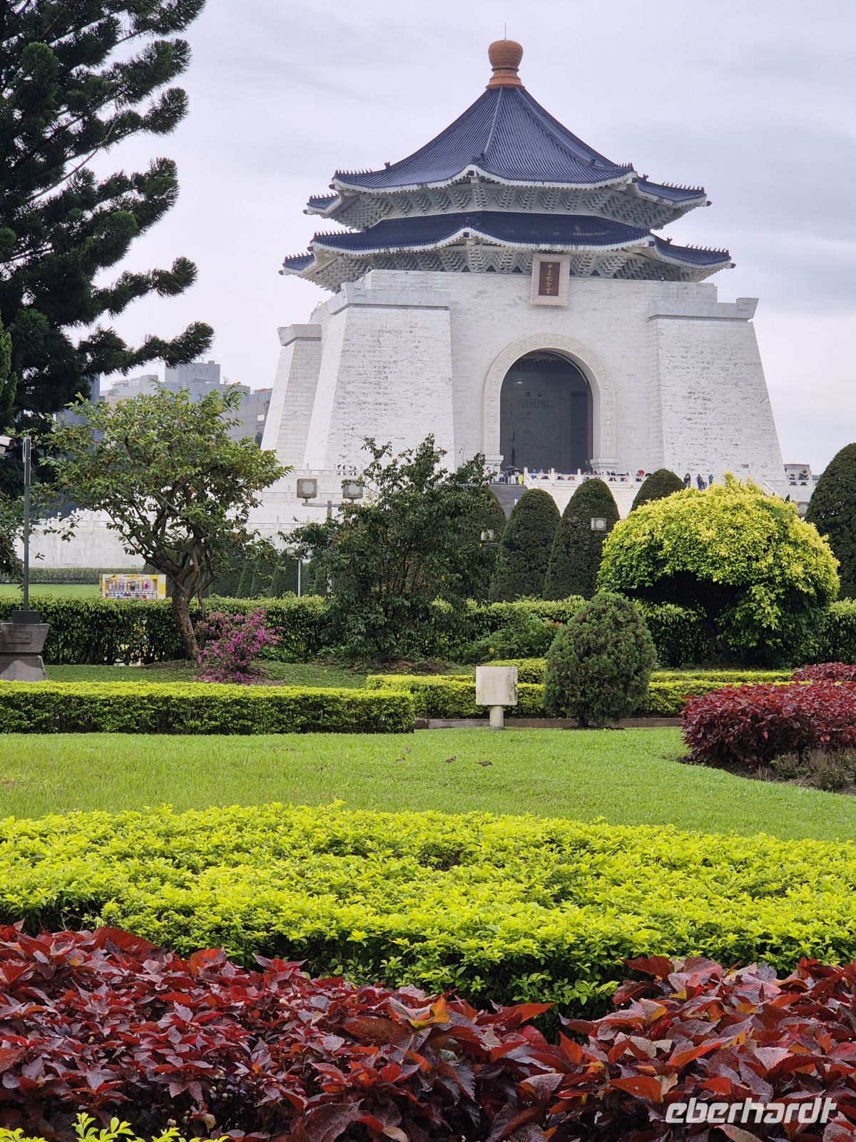 Taipeh, Chiang Kai-shek Memorial &ndash; &copy;  (Eberhardt TRAVEL)