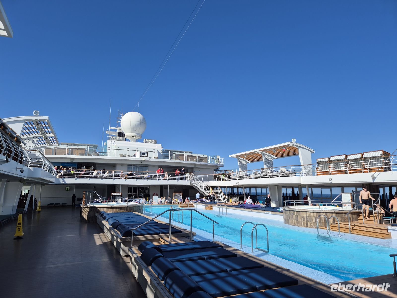 3. Seetag &ndash; &copy;  (Eberhardt TRAVEL)