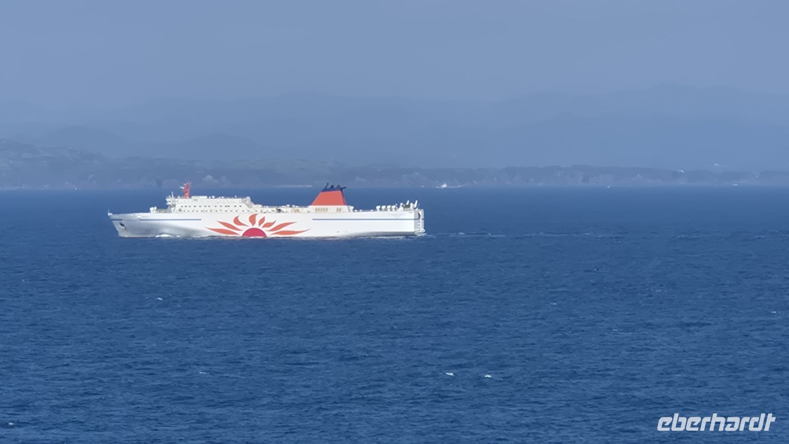 5. Seetag &ndash; &copy;  (Eberhardt TRAVEL)