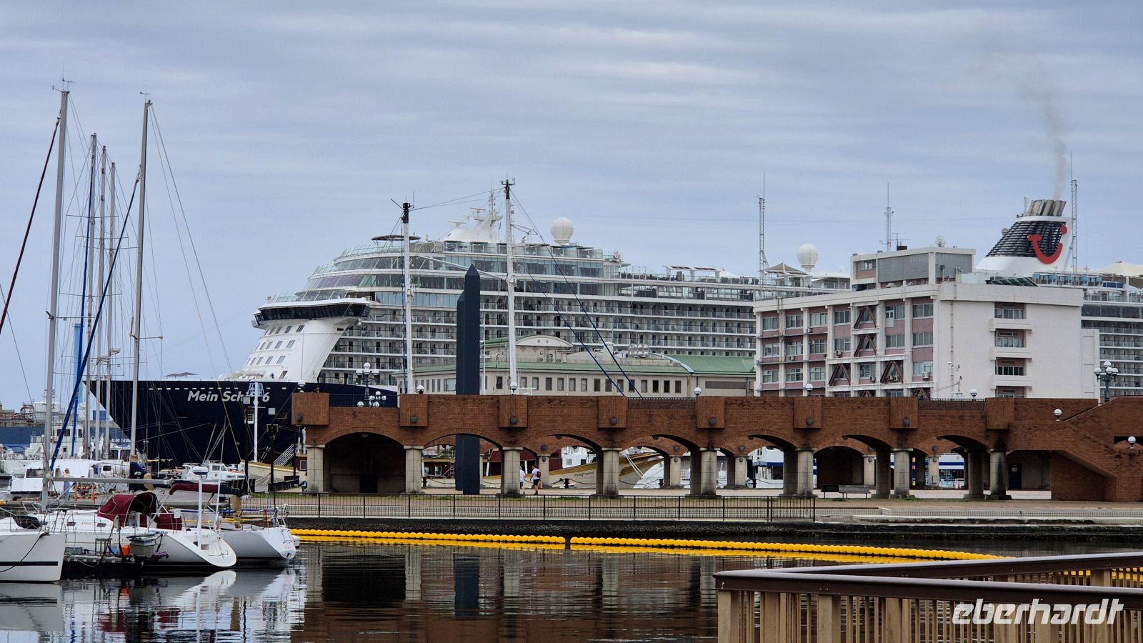 MS6 in Shimizu &ndash; &copy;  (Eberhardt TRAVEL)