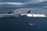 Eisberge im Friedjov Sound 