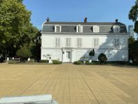 Stadtrundfahrt Teil 2 - danach Fahrt durch das Botschaftsviertel 