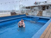 Eisbaden auf dem Schiff