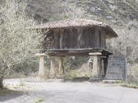 typischer asturischer Speicher