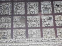 Faro, Knochenkapelle der Kirche do Carmo