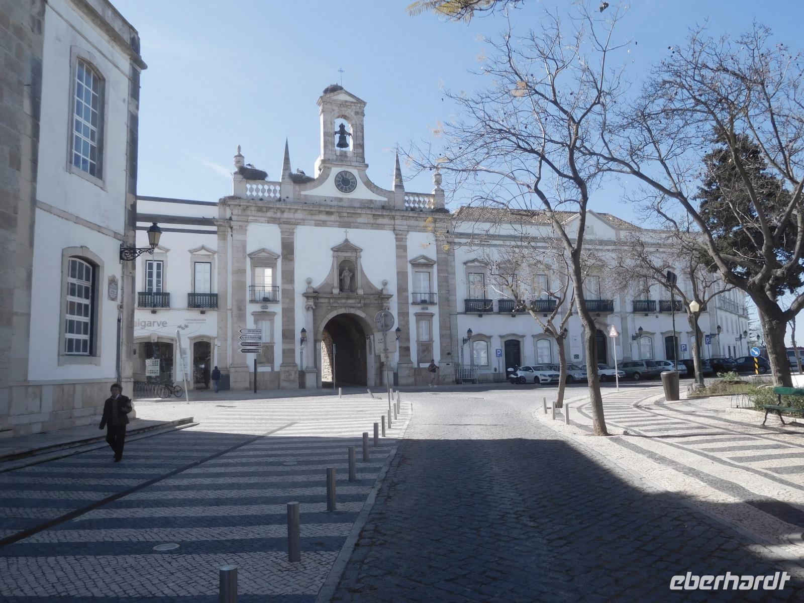 Faro, Arco da Vila (Tor zur Altstadt)