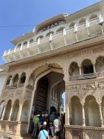 100 Pushkar
