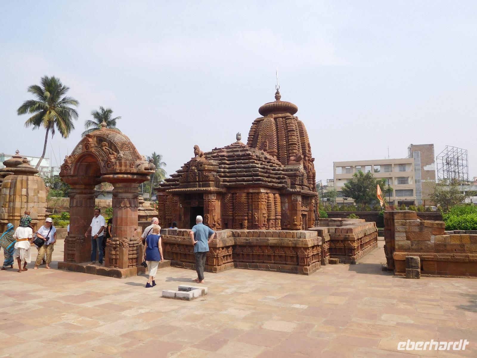 Mukteswara-Tempel mit Tor