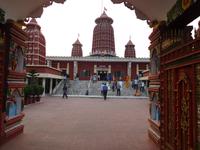 einer der modernen Haupttempel von Bhubaneswar