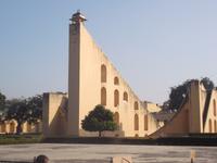 größte Sonnenuhr der Welt - im Observatorium Jantar Mantar in Jaipur